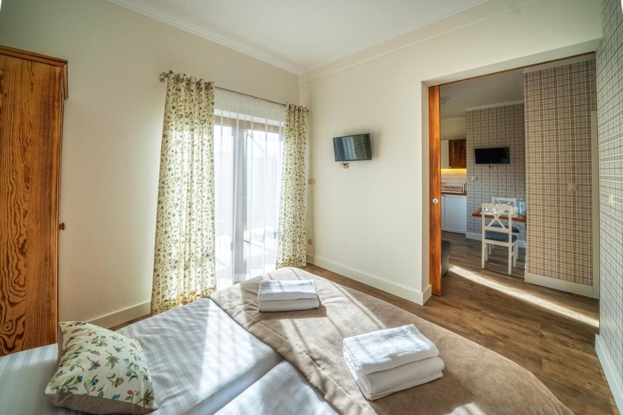 Apartamenty "Goralskie Katy" Agroturystyka Шафлари Екстер'єр фото