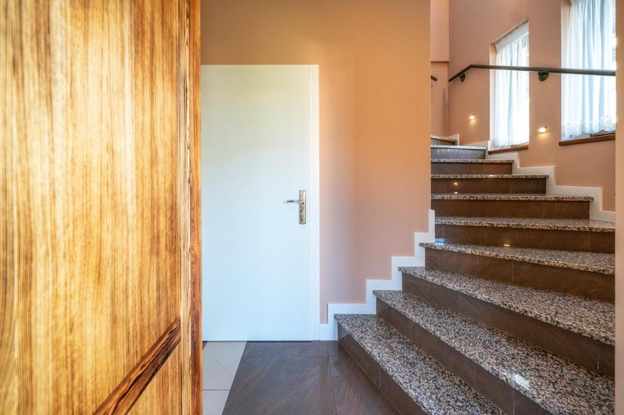 Apartamenty "Goralskie Katy" Agroturystyka Шафлари Екстер'єр фото